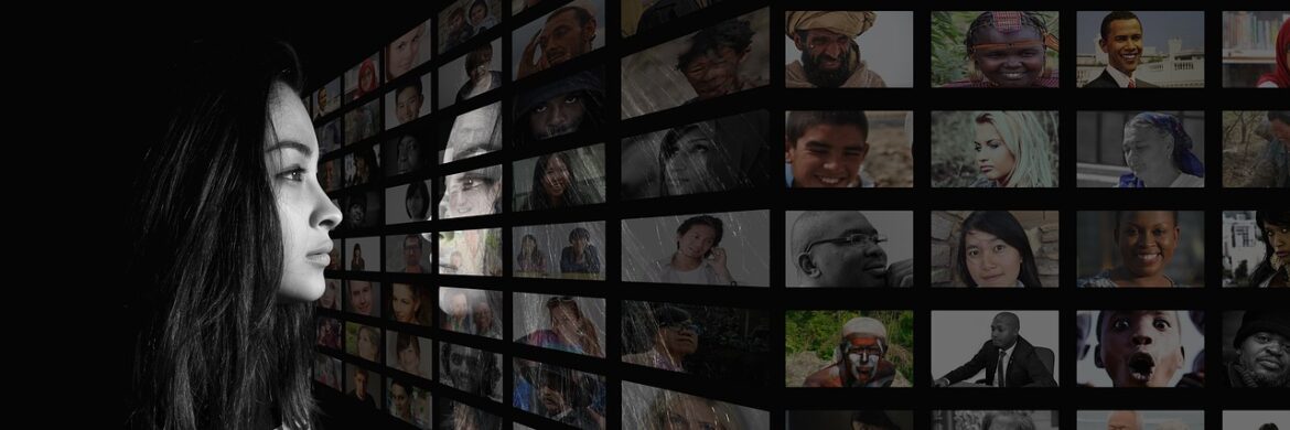 Kaip efektyviai rašyti kultūrinius pranešimus skirtingoms auditorijoms: praktinis vadovas žiniasklaidos darbuotojams ir kultūros įstaigų atstovams